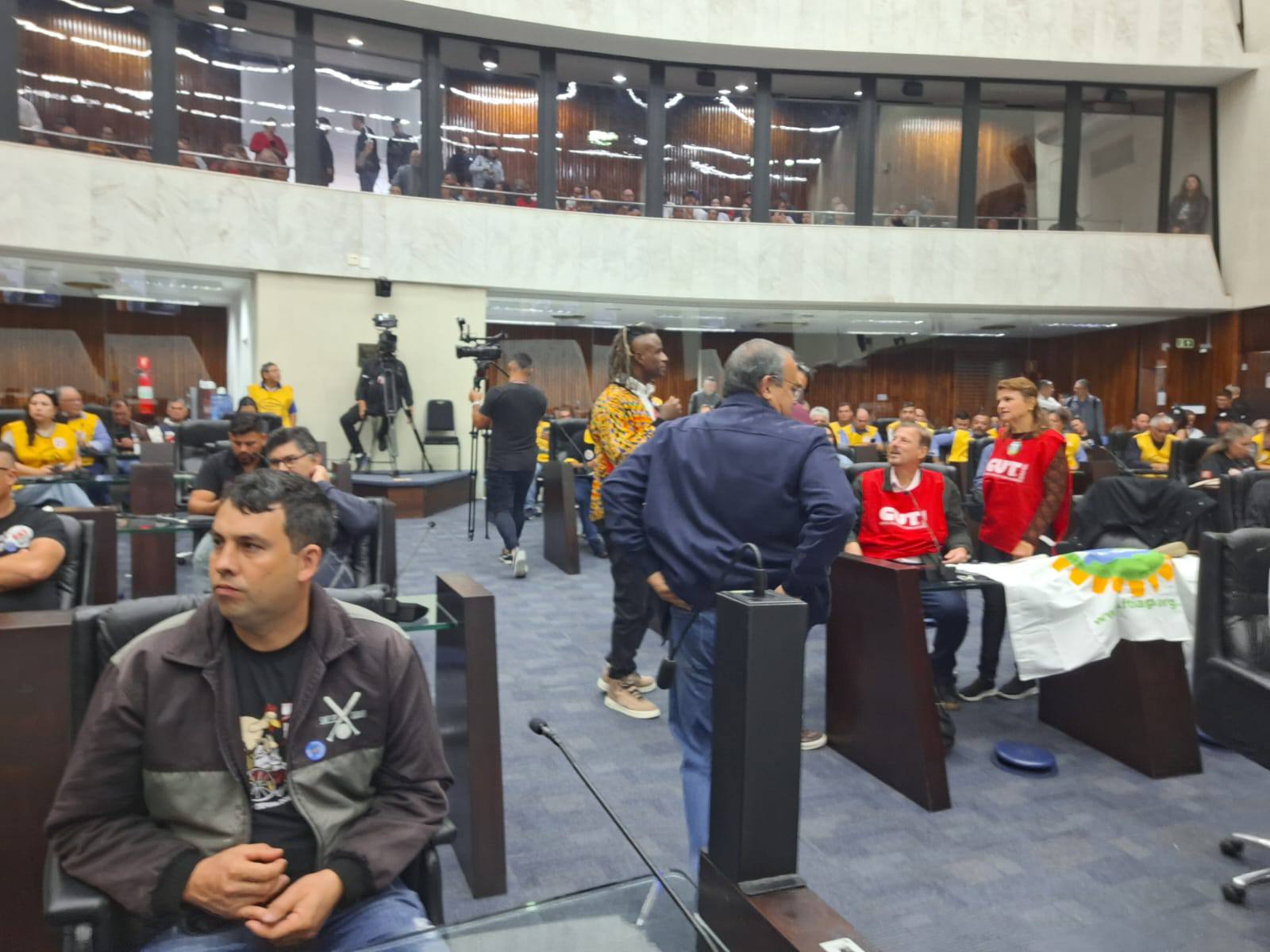 Chega da escala 6x1!